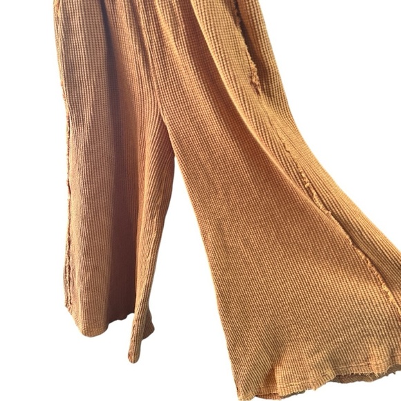 Pumpkin spice wide leg pants. - Picture 4 of 5